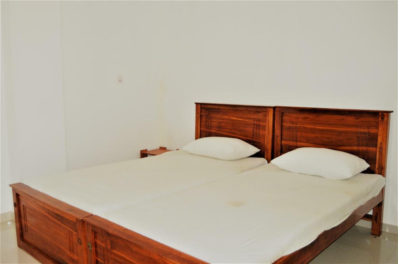Shim Beach Resort Аругам Бей Екстериор снимка